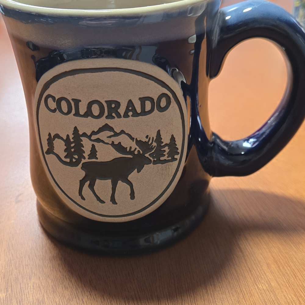 Navy Blue Colorado Souvenir Mug with Elk Design - Picture 4 of 6